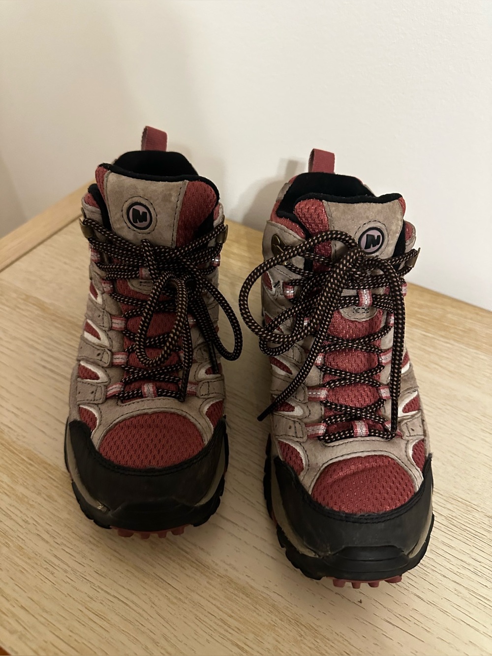 Merrell Women's Trail Boots - Boulder/Blush color